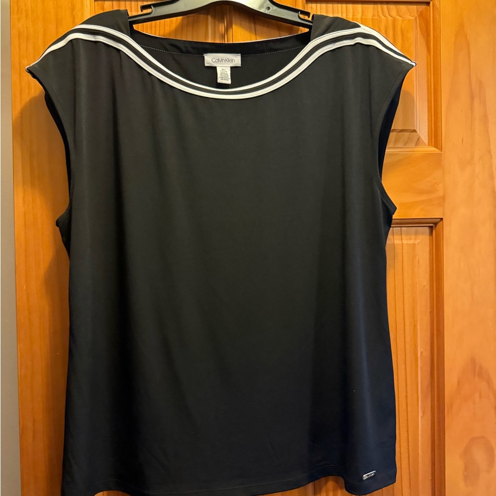 Calvin Klein Gray Sleeveless Raglan Blouse